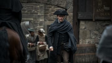Outlander Season 3 -- Courtesy of Aimee Spinks/STARZ