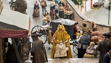 Outlander season 2 -- Courtesy of STARZ