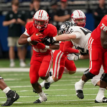 Katy faces Austin Vandegrift in the UIL (Texas) 6A Division II state semifinals in 2022. | Photo by Blake Purcell