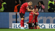 Bayer Leverkusen bejubelt den Sieg gegen Union Berlin