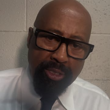 Indiana coach Mike Woodson discusses the Hoosiers' 73-64 loss at Oregon.