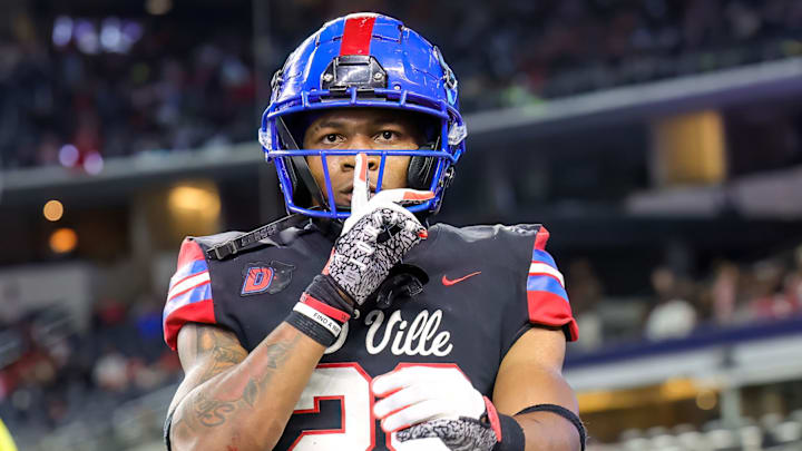 Duncanville's Caden Durham celebrates a touchdown during the 2022 UIL (Texas) 6A Division I state championship.