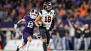 Kaydon Finley breaks loose during Aledo's 5A Division I Texas state title win over Smithson Valley in December 2023.