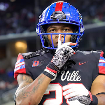 Duncanville's Caden Durham celebrates a touchdown during the 2022 UIL (Texas) 6A Division I state championship.