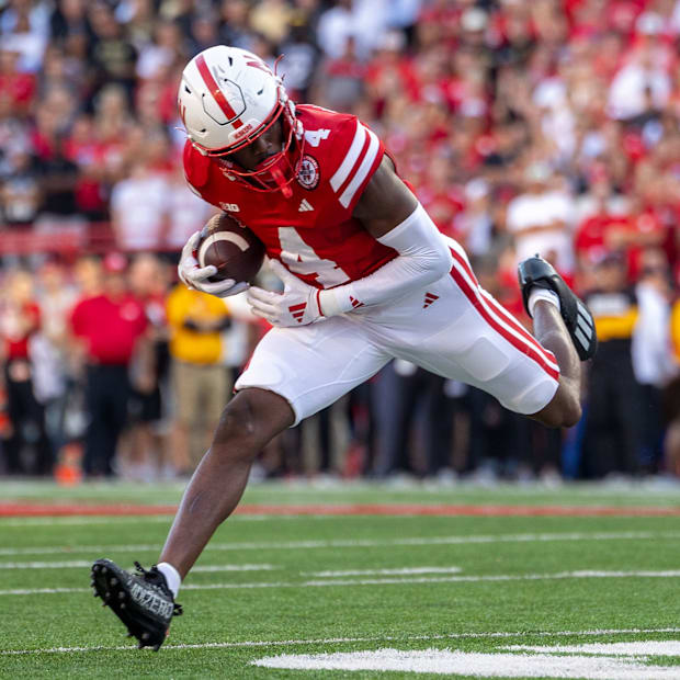 Nebraska wide receiver Jahmal Banks catches a pass for a short gain in the first quarter against Colorado.