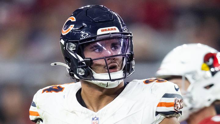 Chicago Bears defensive end Austin Booker