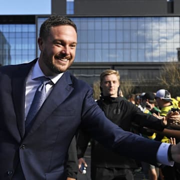 Oregon Ducks USC Trojans Lincoln Riley Dan Lanning Dante Moore Jayden Maiava injuries rivalry schedule time big ten playoff tv