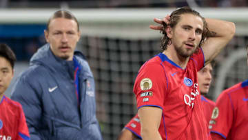 M. Safonov et I. Zabarnyi, coéquipiers au PSG