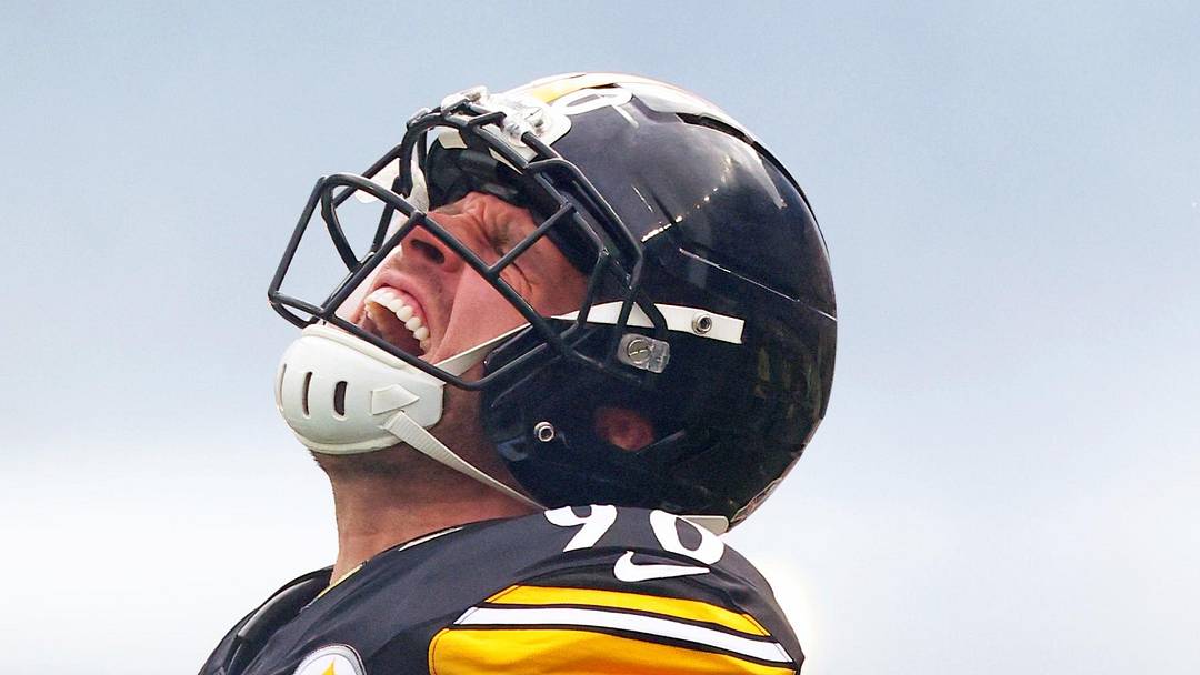 Pittsburgh Steelers linebacker T.J. Watt Pittsburgh Steelers linebacker T.J. Watt
