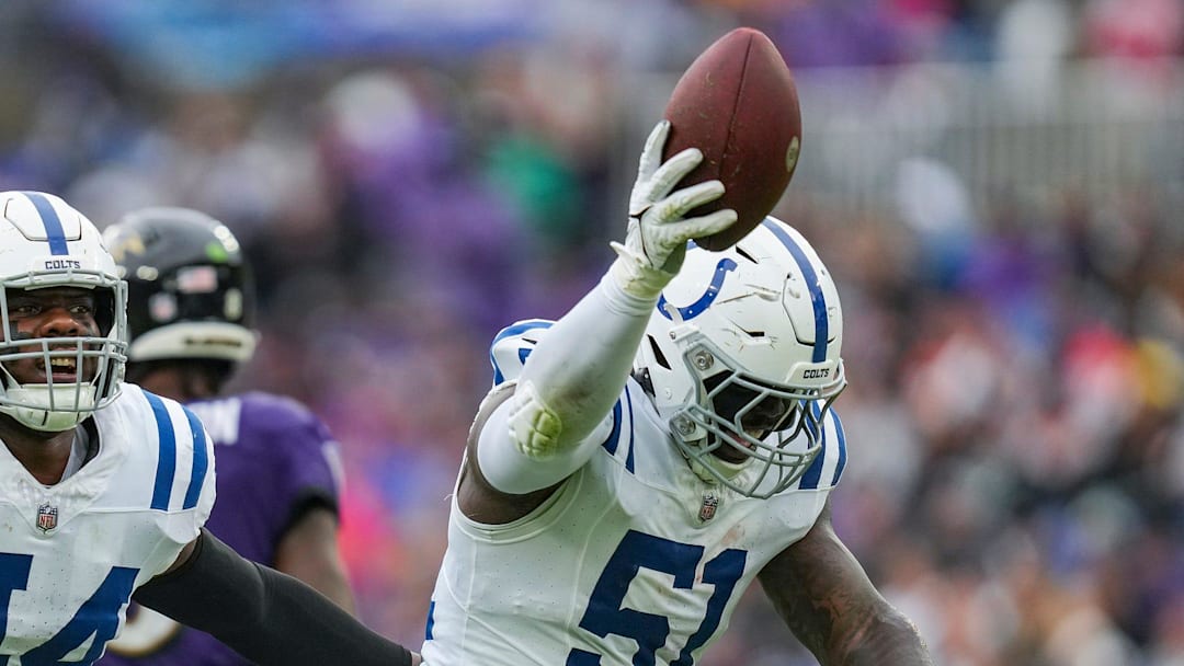 Indianapolis Colts defensive end Kwity Paye (51)