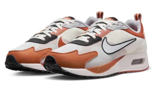 Texas Longhorns Nike Unisex Air Max Solo Shoes, $109.99