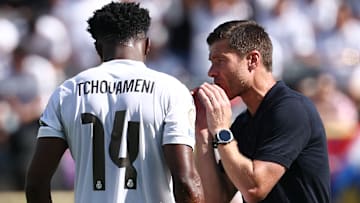 Aurélien Tchouaméni defende Xabi Alonso e faz cobranças aos jogadores do Real Madrid