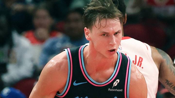 Miami Heat guard Pelle Larsson (9) reacts (Mandatory Credit: Thomas Shea-Imagn Images)