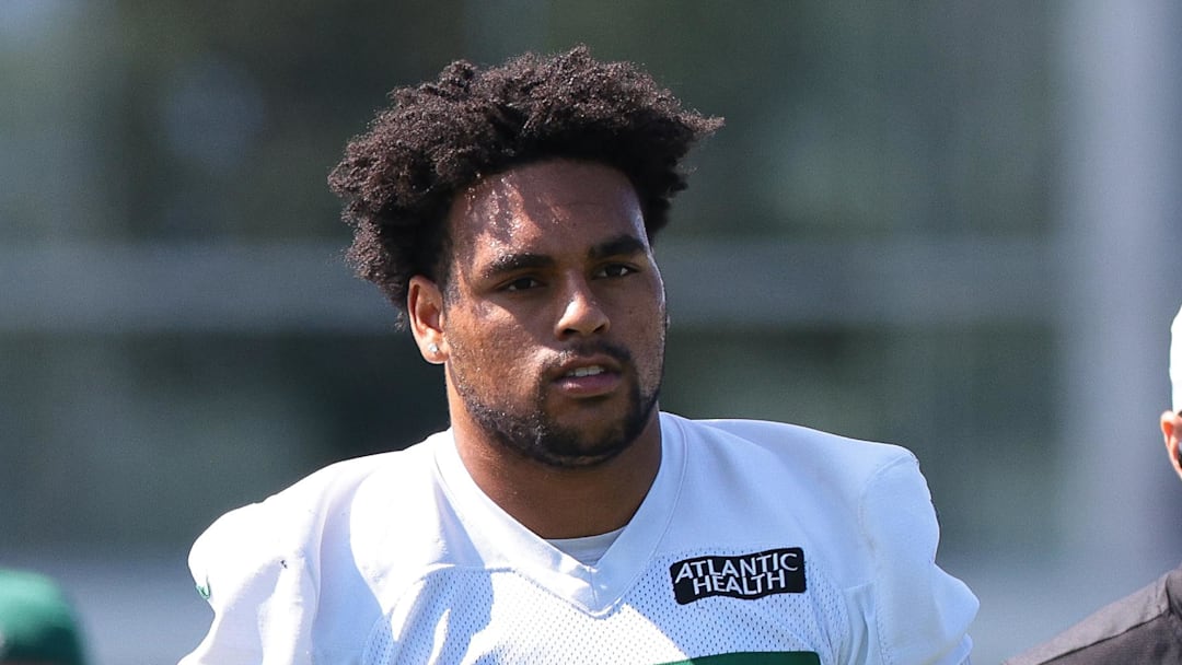 Jul 31, 2021; Florham Park, NJ, USA; New York Jets offensive guard Alijah Vera-Tucker (75) looks on during training camp at Atlantic Health Jets Training Center. Mandatory Credit: Vincent Carchietta-Imagn Images