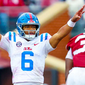 AP top 25 poll: Miami jumps to No. 2 in Week 5 college football rankings