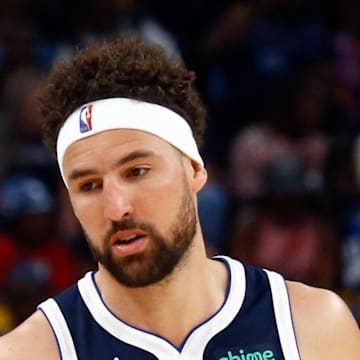 Dallas Mavericks guard Klay Thompson reacts during the third quarter against the Memphis Grizzlies.