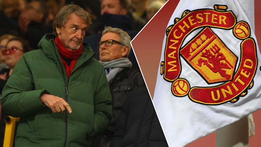 Manchester United football club stadium and players