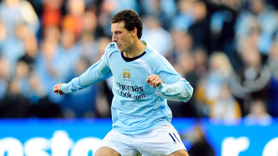 Elano balled out for Manchester City.