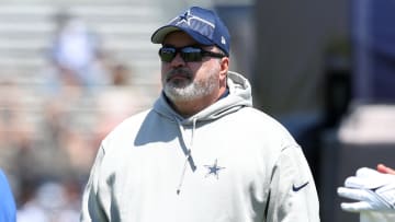 Jul 26, 20JuJul 26, 2024; Oxnard, CA, USA; Dallas Cowboys head coach Mike McCarthy during training camp at the River Ridge Playing Fields in Oxnard, Californian.  Mandatory Credit: Jason Parkhurst-USA TODAY Sports