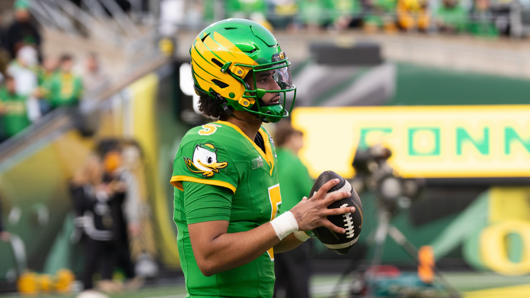 Oregon Ducks Playoff Uniforms Instantly Steal the Show
