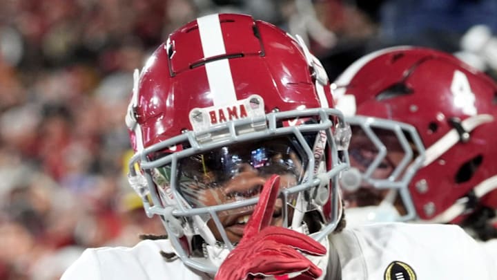 Alabama 's Isaiah Horton (1) celebrates an Alabama touchdown during the College Football Playoff game between the University of Oklahoma Sooners (OU) and the Alabama Crimson Tide at the Gaylord Family - Oklahoma Memorial Stadium in Norman, Okla., Friday Dec. 19, 2025.