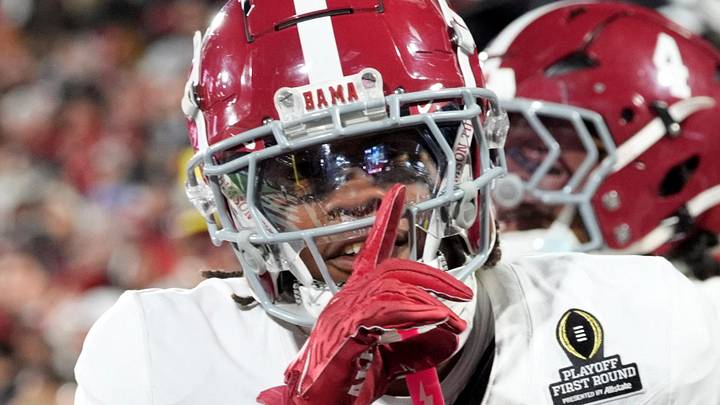 Alabama 's Isaiah Horton (1) celebrates an Alabama touchdown during the College Football Playoff game between the University of Oklahoma Sooners (OU) and the Alabama Crimson Tide at the Gaylord Family - Oklahoma Memorial Stadium in Norman, Okla., Friday Dec. 19, 2025.