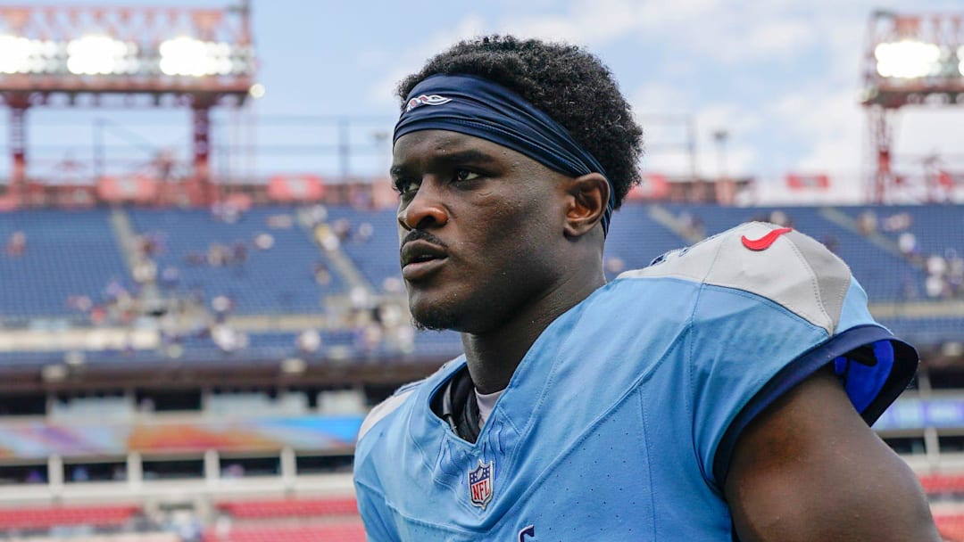 Tennessee Titans cornerback Roger McCreary (21).