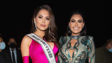 Kristal Silva recibe regaño en Venga la Alegría