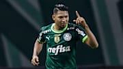 Rony foi o destaque na vitória alviverde sobre o Coritiba, no Allianz Parque