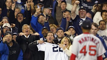 Yankee fans taunt Martinez