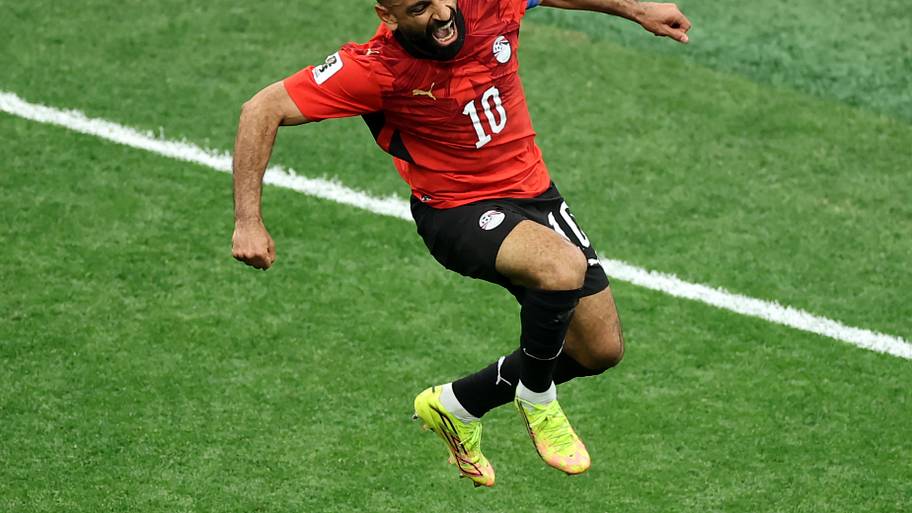 Mohamed Salah jumping.