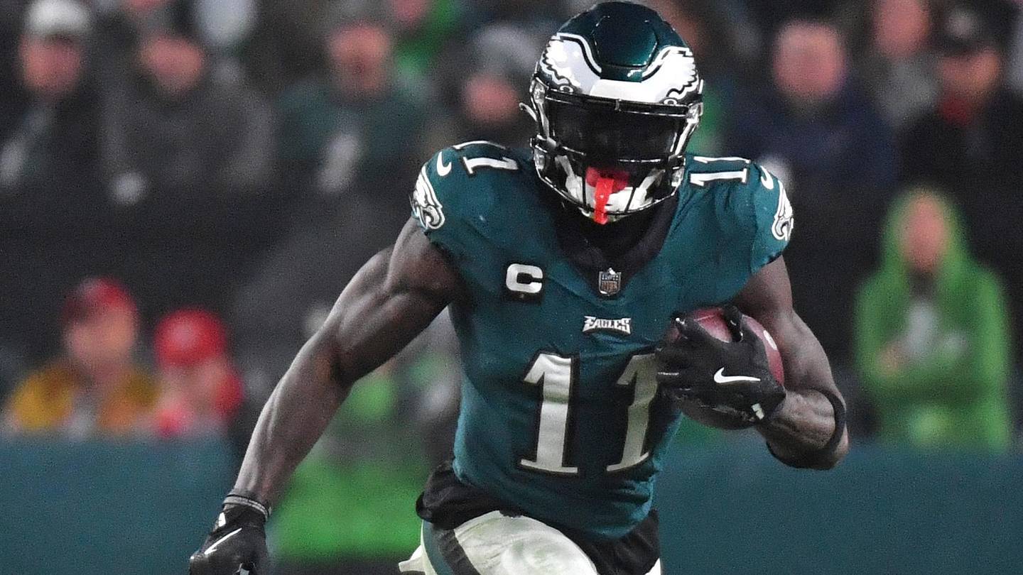 Recent take disagrees with theories that WR depth is the Eagles' biggest need - Vimarsana News