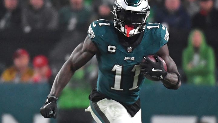 Dec 3, 2023; Philadelphia, Pennsylvania, USA; Philadelphia Eagles wide receiver A.J. Brown (11) against the San Francisco 49ers at Lincoln Financial Field. Mandatory Credit: Eric Hartline-Imagn Images