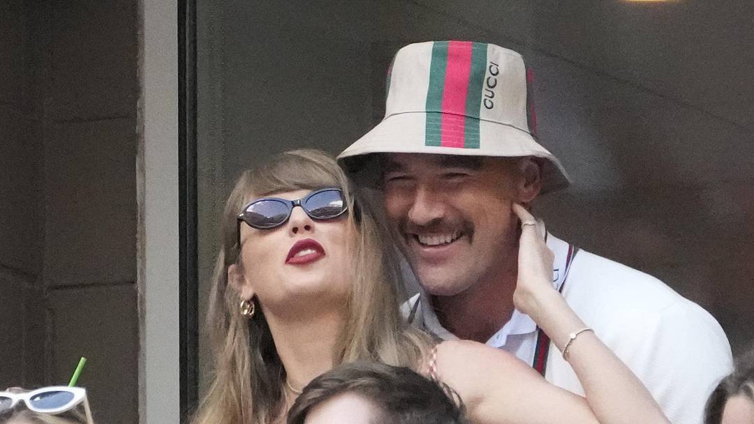 Recording artist Taylor Swift and Kansas City Chiefs tight end Travis Kelce talk during the men’s singles final of the 2024 U.S. Open tennis tournament at USTA Billie Jean King National Tennis Center. Recording artist Taylor Swift and Kansas City Chiefs tight end Travis Kelce talk during the men’s singles final of the 2024 U.S. Open tennis tournament at USTA Billie Jean King National Tennis Center.