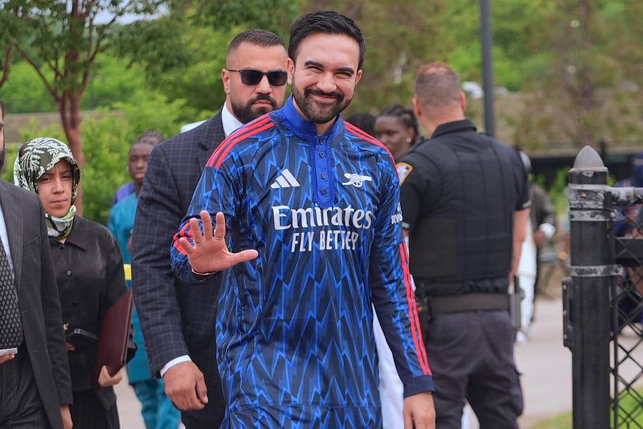 New York City Mayor Zohran Mandani wearing an Arsenal themed Kurta