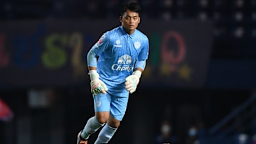 นพพล ละครพล