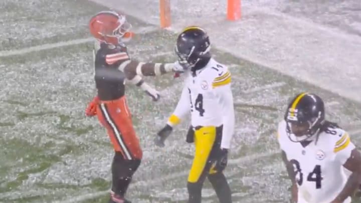 Grant Delpit snatches George Pickens’s mouthguard during the Browns - Steelers game. Grant Delpit snatches George Pickens’s mouthguard during the Browns - Steelers game.
