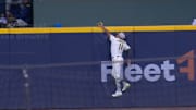 Jackson Chourio saves the Brewers with an unreal catch.