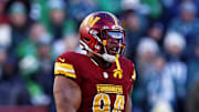 Washington Commanders defensive tackle Daron Payne celebrates during the third quarter against the Philadelphia Eagles.