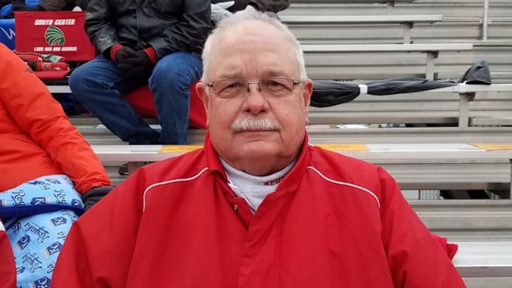 Roger Barta, who once led Smith Center (Kansas) on a 79-game win streak has passed at the age of 79. Roger Barta, who once led Smith Center (Kansas) on a 79-game win streak has passed at the age of 79.