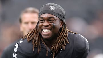 Tennessee Titans v Las Vegas Raiders