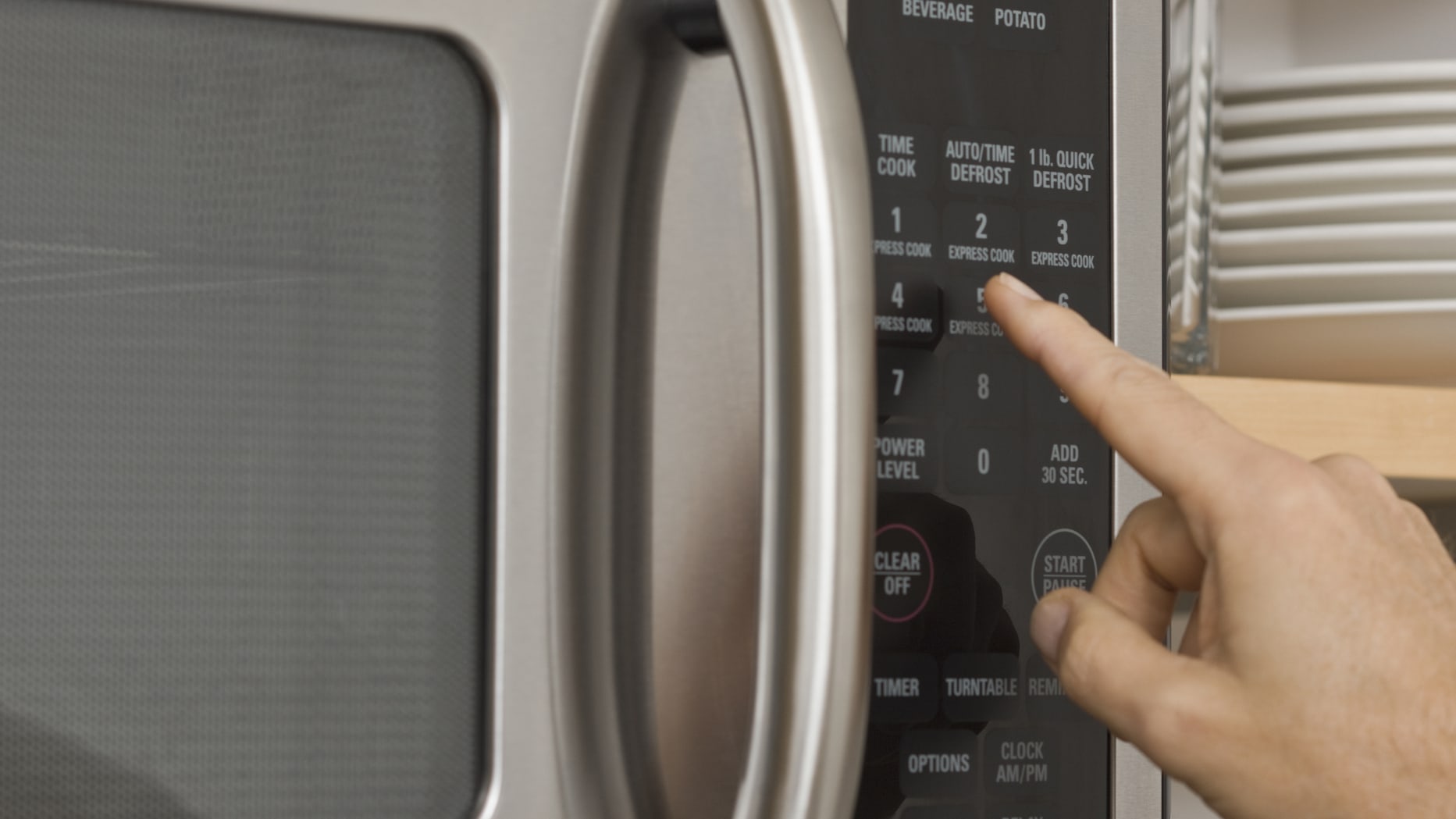 The Mesh Grating on Your Microwave Is Actually an Important Safety Feature