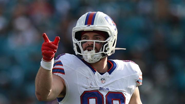 Jan 11, 2026; Jacksonville, FL, USA; Buffalo Bills tight end Dawson Knox (88) reacts during the second half against the Jacksonville Jaguars in an AFC Wild Card Round game at EverBank Stadium. Mandatory Credit: Nathan Ray Seebeck-Imagn Images