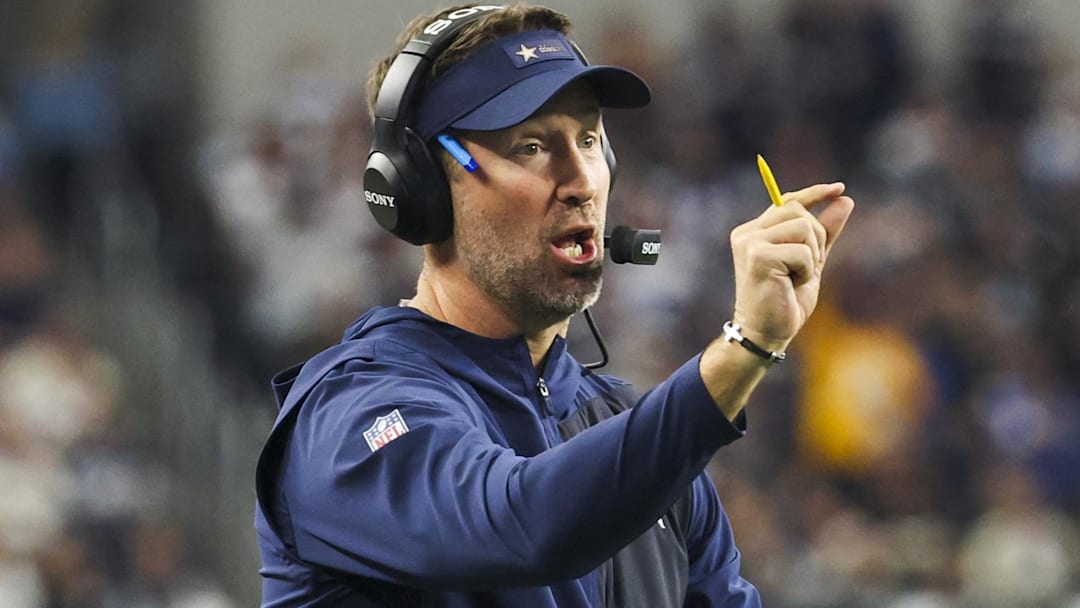 Dallas Cowboys head coach Brian Schottenheimer