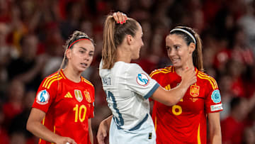 Lia Wälti und Aitana Bonmati gehören in unsere Elf des Turniers