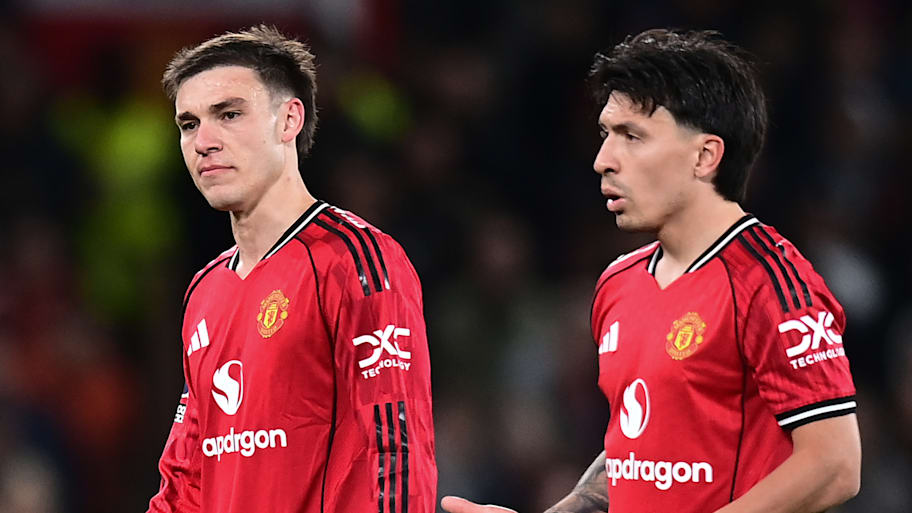 Manuel Ugarte, Lisandro Martínez.