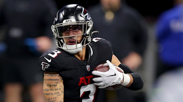 Indianapolis Colts v Atlanta Falcons