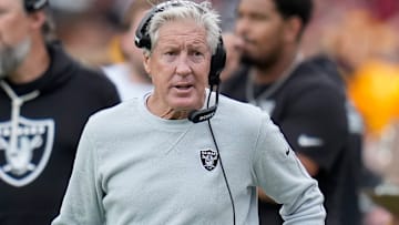 Las Vegas Raiders v Washington Commanders