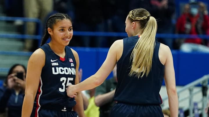 Nov 14, 2021: UConn Huskies guard Paige Bueckers and guard Azzi Fudd on the court against the Arkansas Razorbacks.