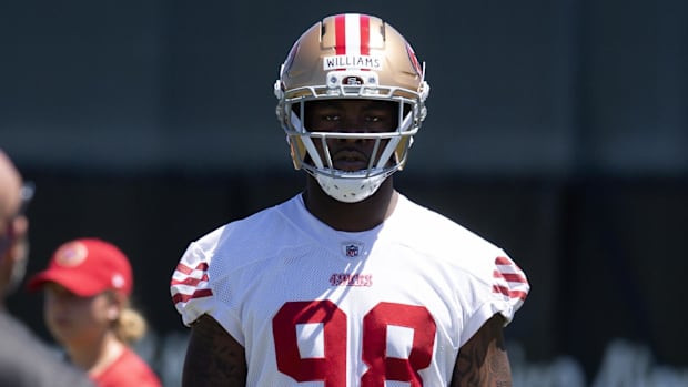 San Francisco 49ers defensive lineman Mykel Williams (98)